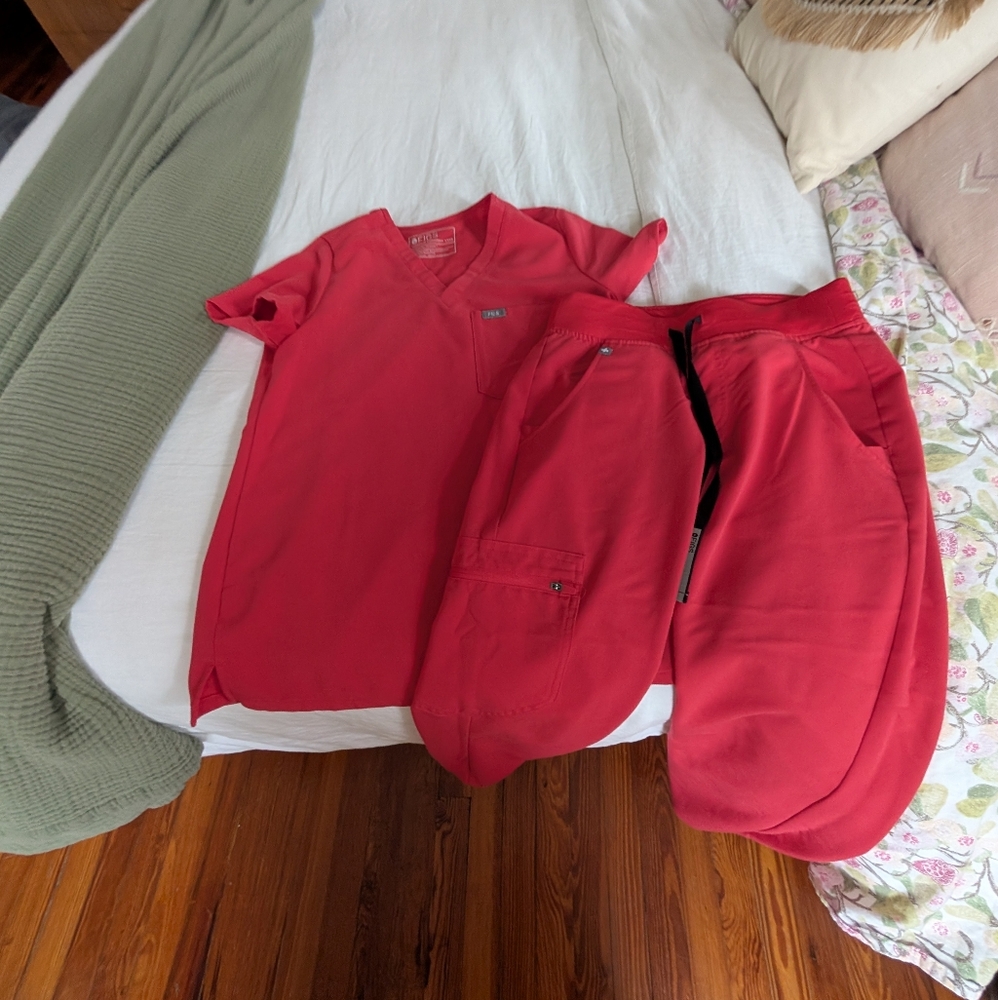 Figs Jogger Set